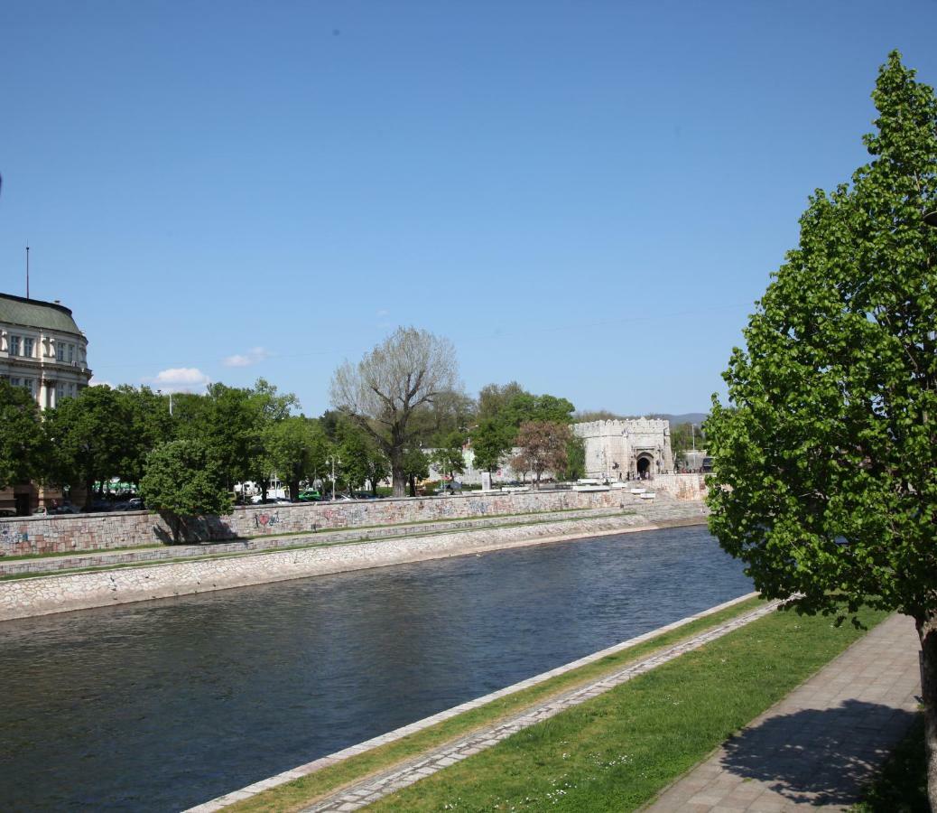 65 Square Meters Designer Apartment In Heart Of City - River View ! Park For Free Ni Exteriör bild