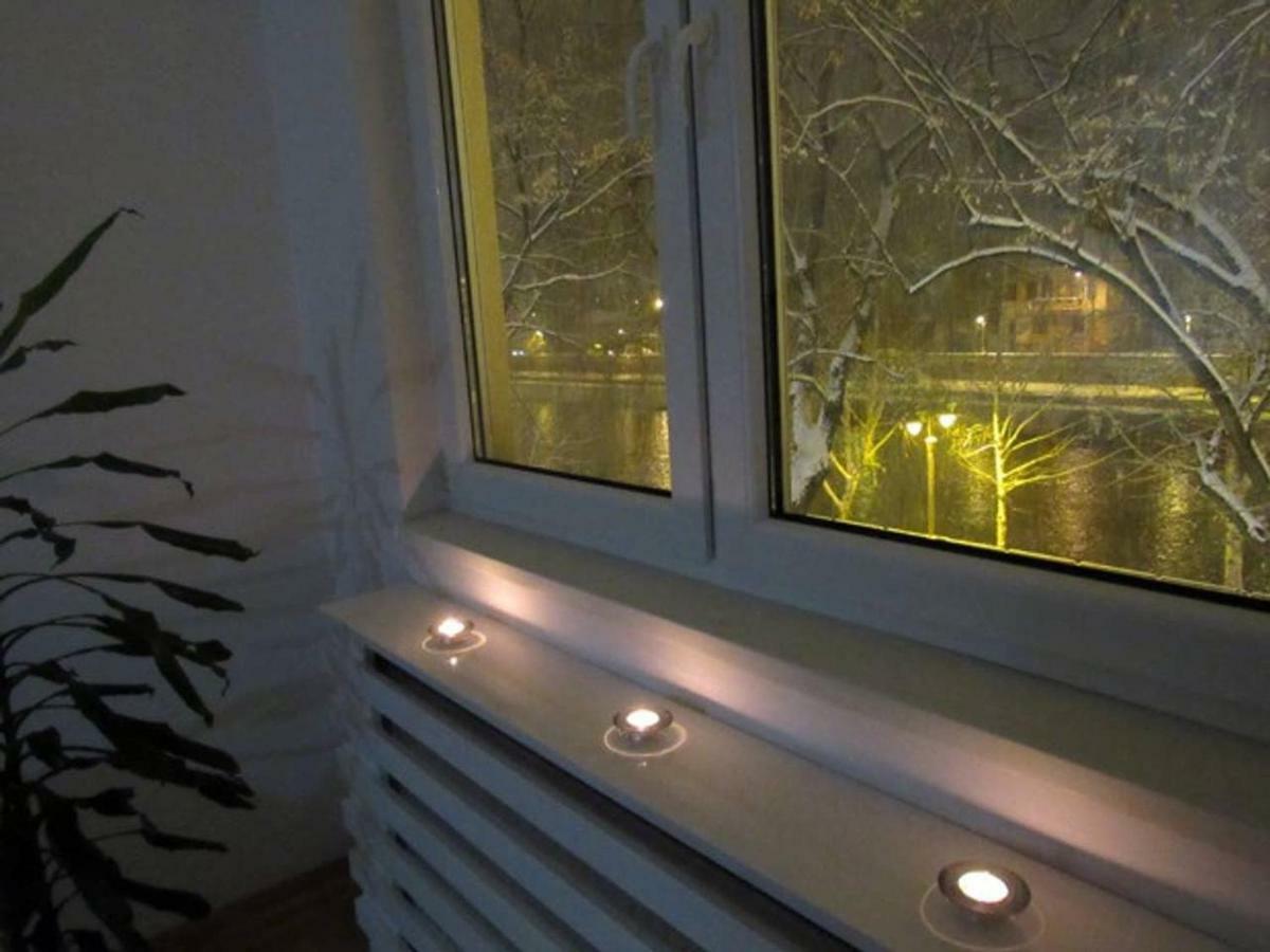 65 Square Meters Designer Apartment In Heart Of City - River View ! Park For Free Ni Exteriör bild