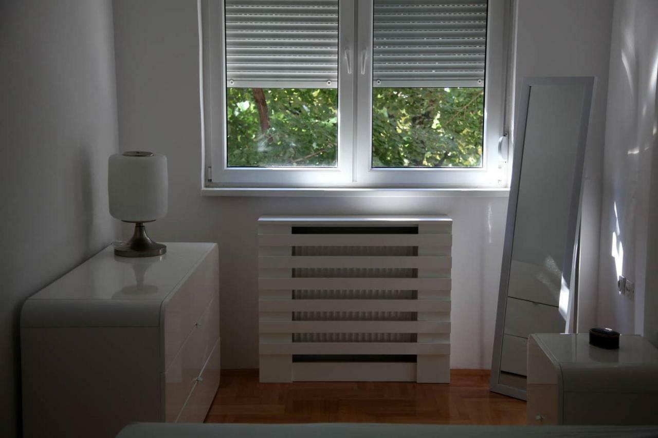 65 Square Meters Designer Apartment In Heart Of City - River View ! Park For Free Ni Exteriör bild