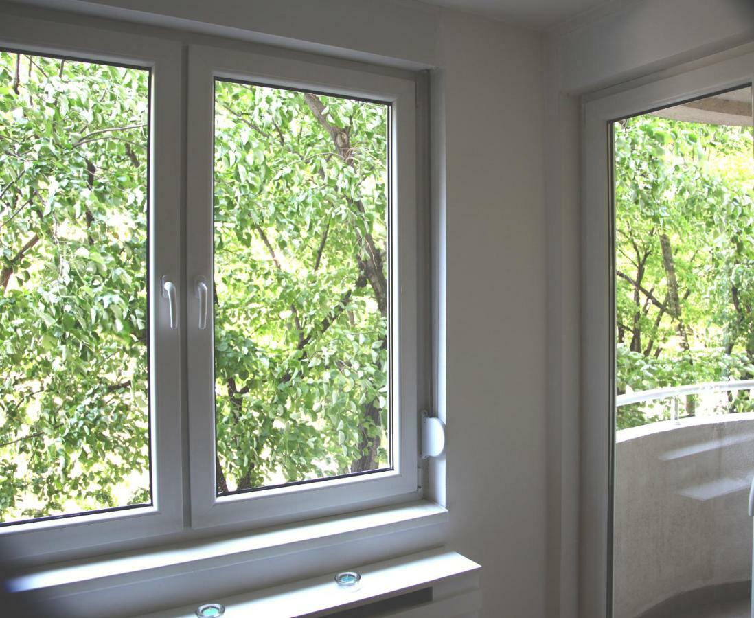 65 Square Meters Designer Apartment In Heart Of City - River View ! Park For Free Ni Exteriör bild